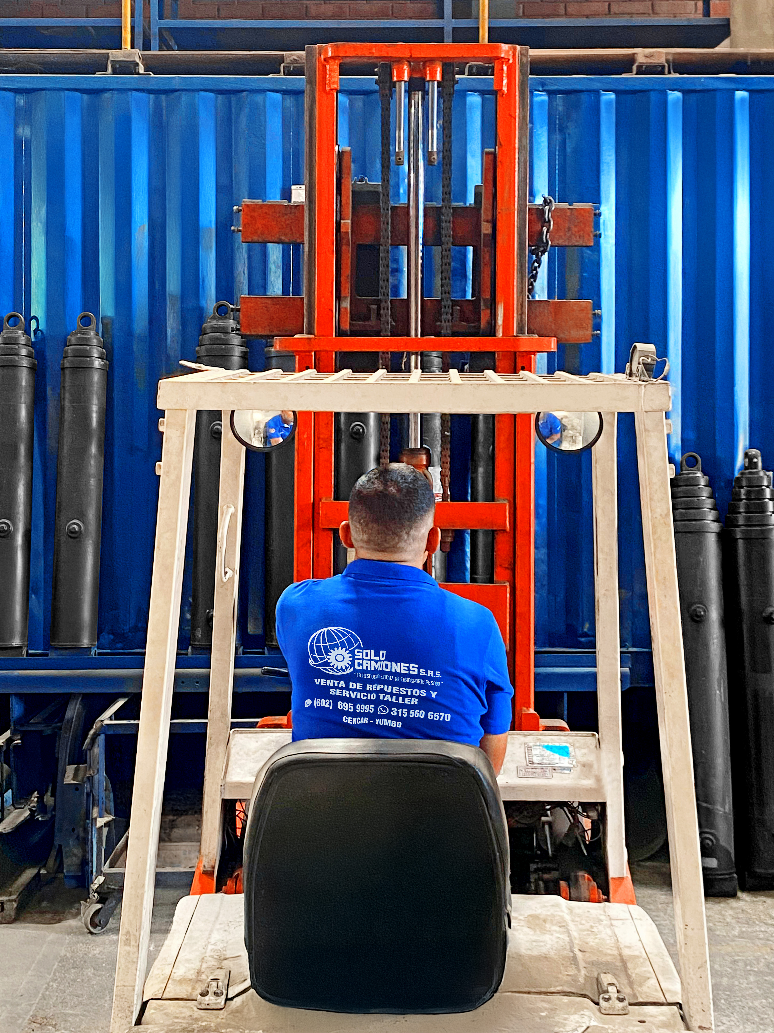 Imagen montacarga Solo Camiones